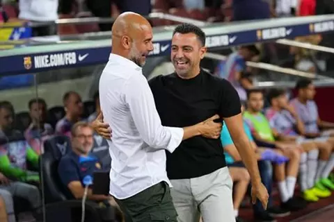 "خبر غير جيد".. جوارديولا يعلق على إقالة تشافي.. ومستوى يونايتد مع تين هاج